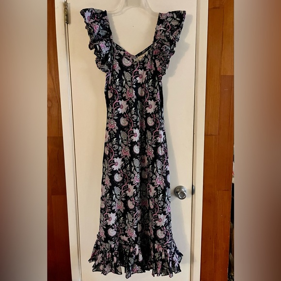 Mille Resort & Travel Klara Floral Dress in Tropical Night - Picture 2 of 7